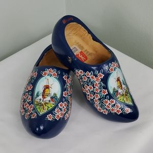 COPY - Vintage VZ Kid's Wearable Wooden Dutch Clogs